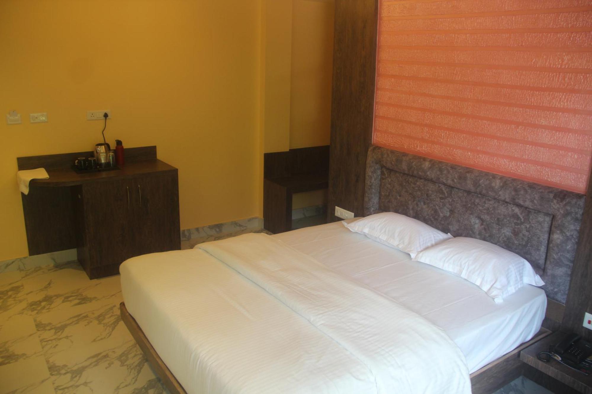 Hotel Serene Palace Port Blair Kültér fotó